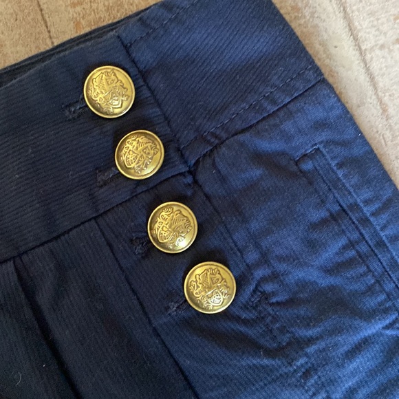 💛💙Armani exchange shorts size P0💛💙 - Picture 3 of 6